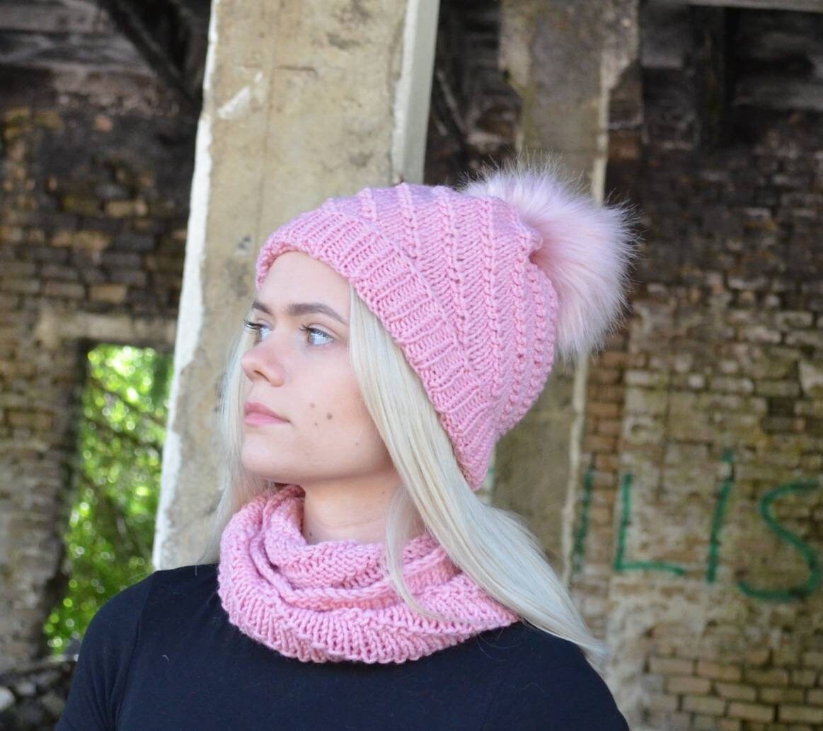 Hat+snood Set for Women /handknitted Winter or Autumn Set