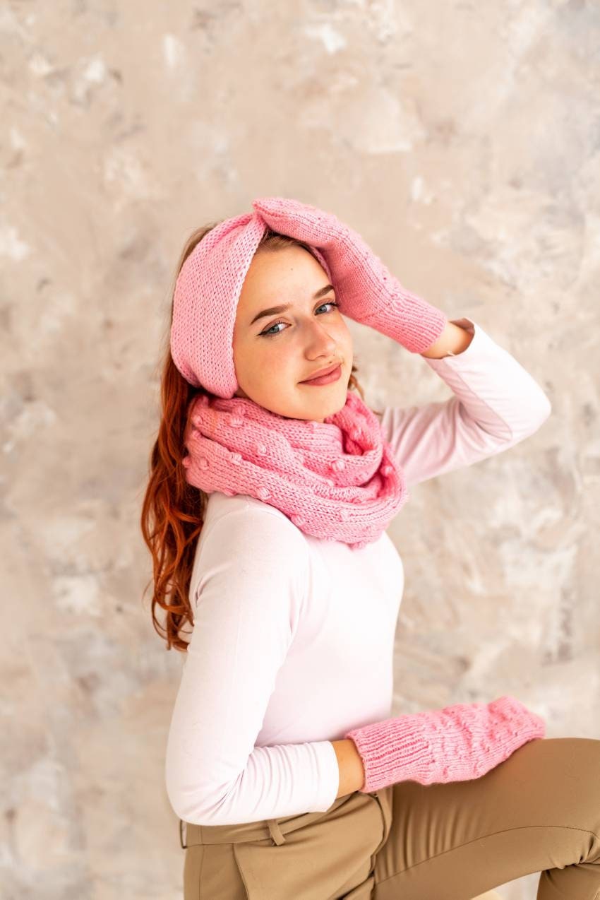Knit Scarf, Knit Neckwarmer, Handknit Collar, Woolen