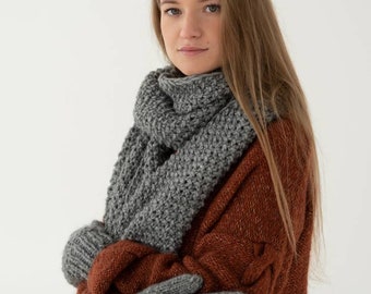 Knit long scarf, dark gray unisex scarf, warm and soft scarf, cozy winter accessory. Knit gift. Knit fashion. Handmade accessory
