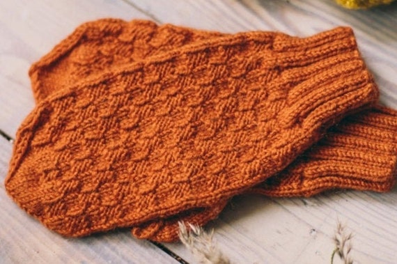 Mens mittens deals