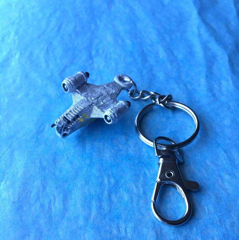 Razorcrest Keychain / the Mandalorian Keychain Etsy