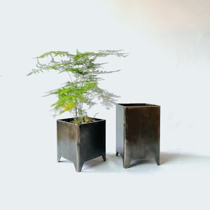 Metalen potten in industriële stijl / metalen decoratie, unieke ideeën voor binnen en buiten tuin Cortenstaal bloempot plantenbak