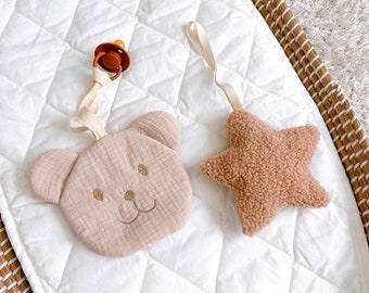 Set of two Baby Pacifier holders , Boucle Sherpa beige moon pacifier holder, Gender neutral dummy clip , binky teddy clip