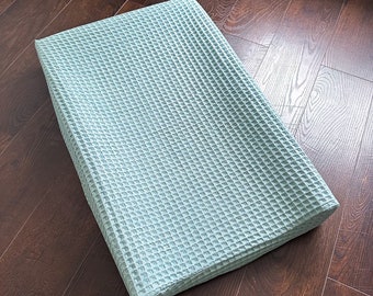 Organic Waffle Changing Pad Cover: IKEA VADRA Fitted Sheet (19x29 inch)