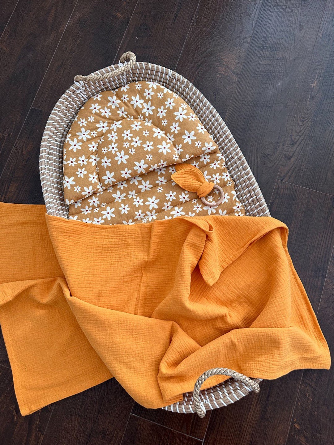 Liner for Changing Basket, Table Basket Insert , Muslin Swaddle Blanket, Baby Gift Set, Changing