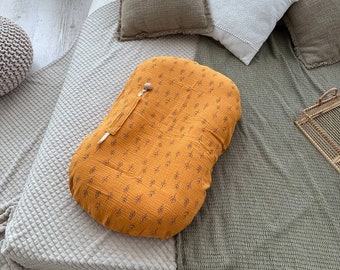 Muslin Snuggle Me cover