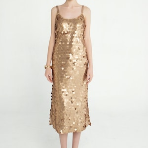 guy who wore dress to golden globes Vintage Lauren Michelle Black & Gold Sequin Midi Party Dress - Holidays main image 1