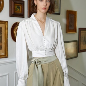 Vintage Button Down Crop Top - Bischof Langarmshirt - Seiden Outfit