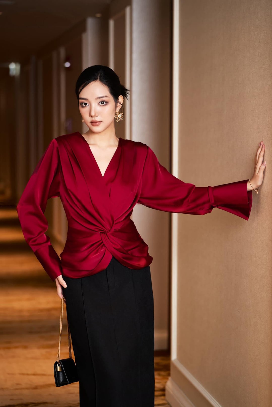 Silk blouse with Bishop sleeves