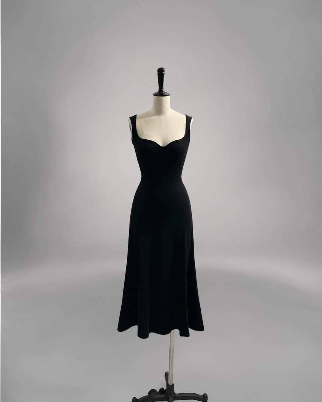 james bond style cocktail dresses BOND 007 PALOMA MAXI DRESS