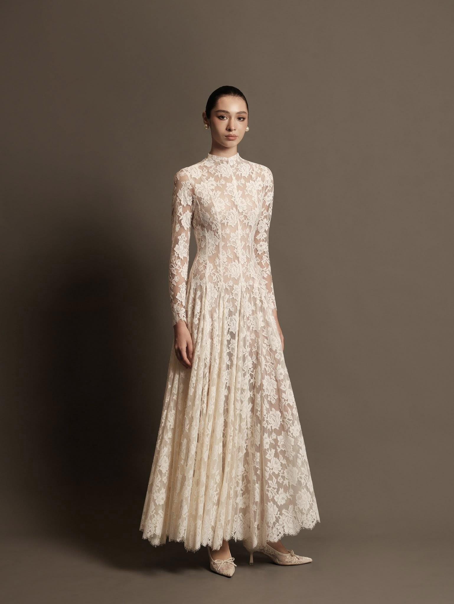Elegant Lace Long Sleeve Maxi Dress