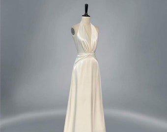 Halter Neck Wedding Guest Maxi Dress with Sleeveless and Deep V neck