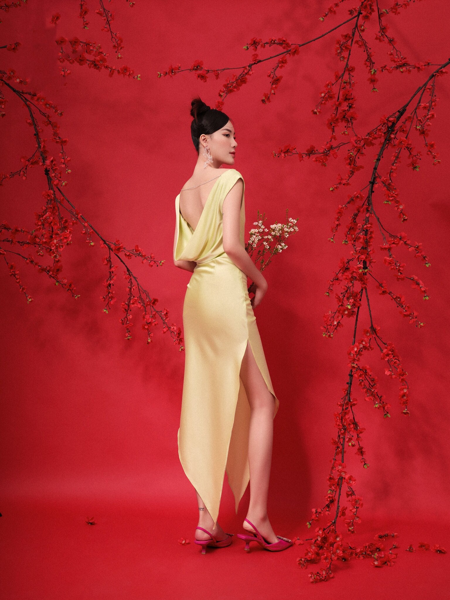 High thigh split dress 2025