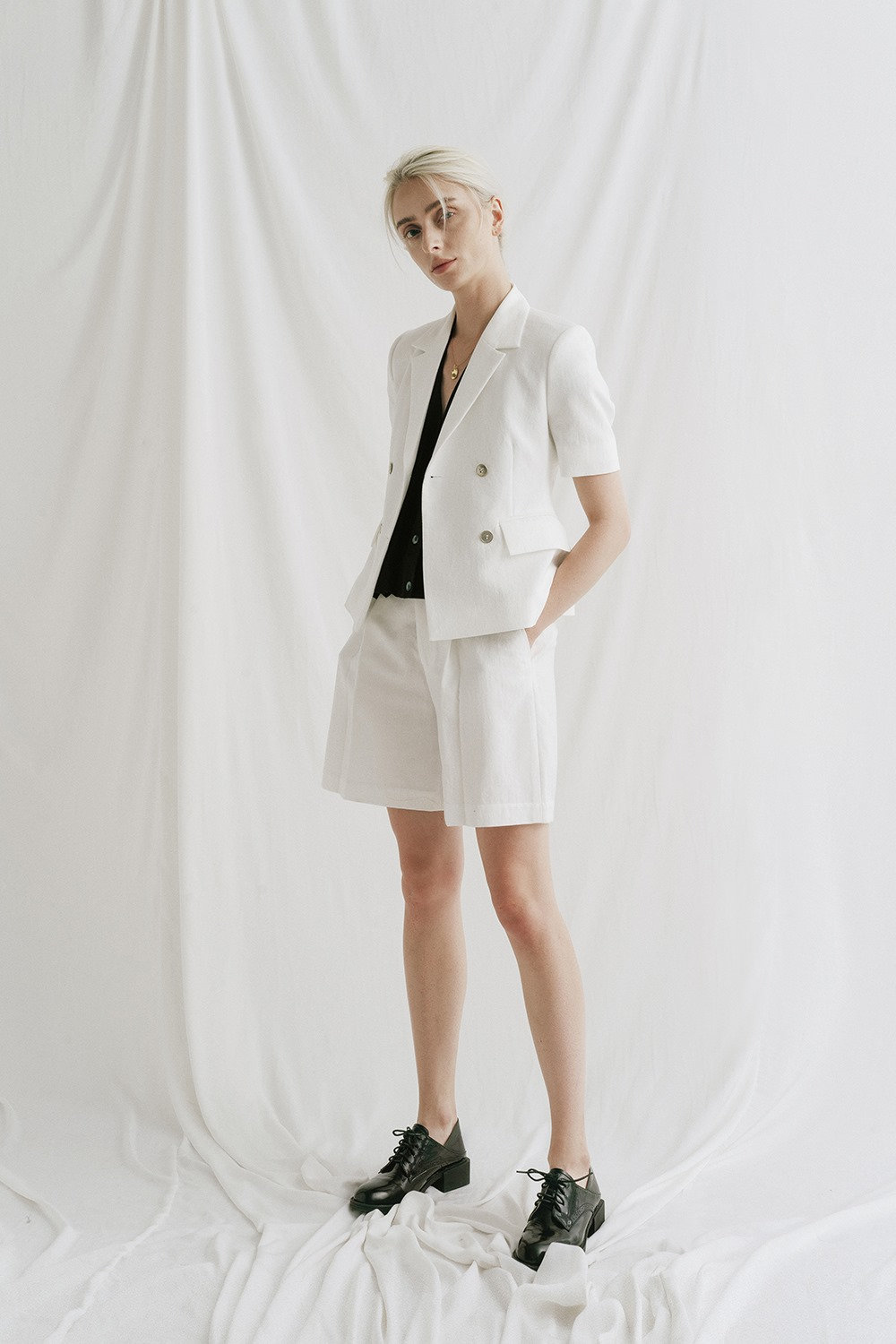 White blazer shop and shorts set