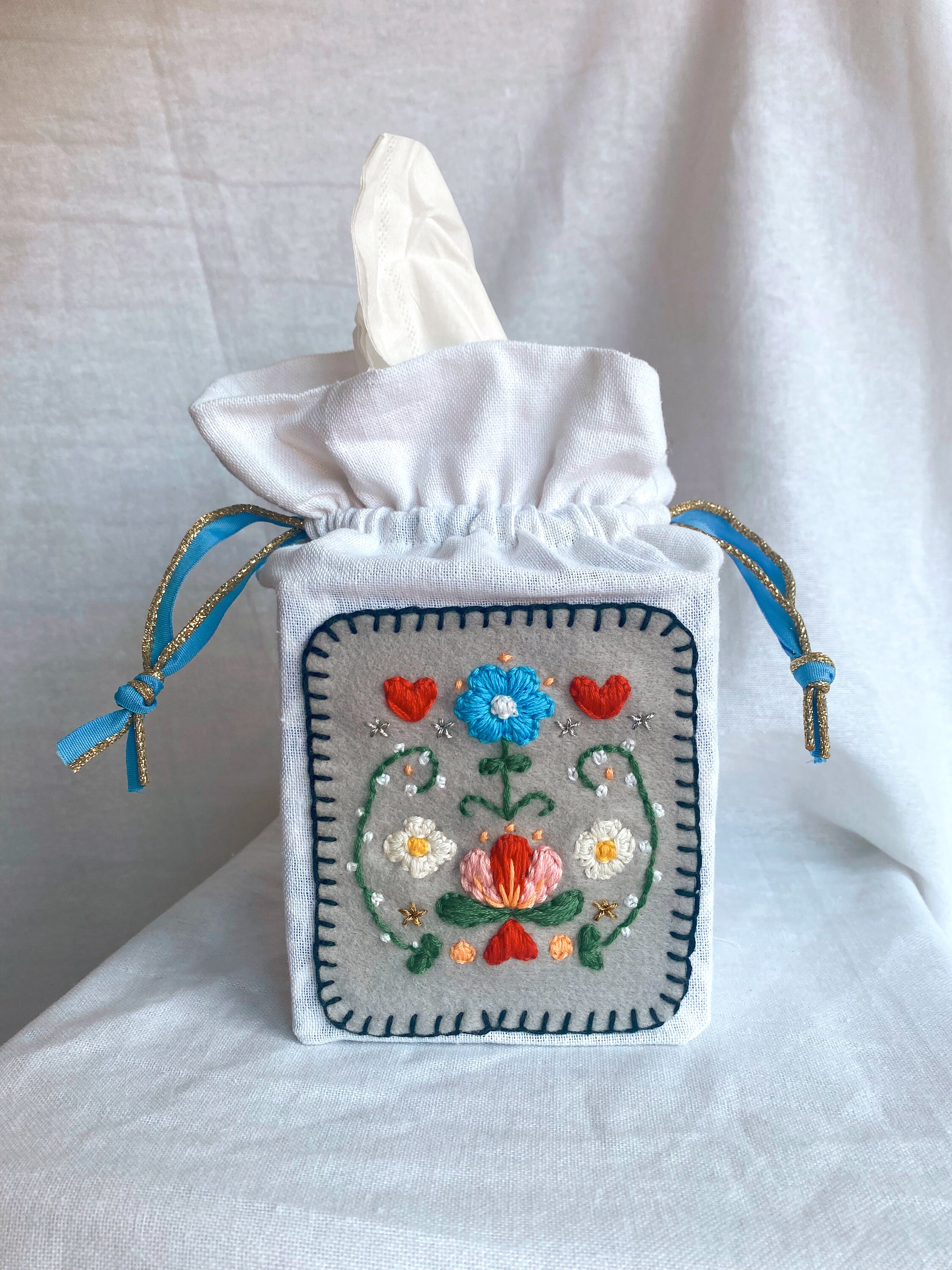 Hand Embroidered Tissue Box Cover Etsy