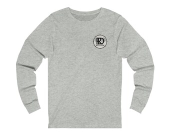 Könnte beinhalten: Ein hellgraues Langarmshirt mit einem schwarz-weißen Logo einer Trommel mit den Buchstaben "RD" in einem Kreis und dem Text "Redefining" darunter.