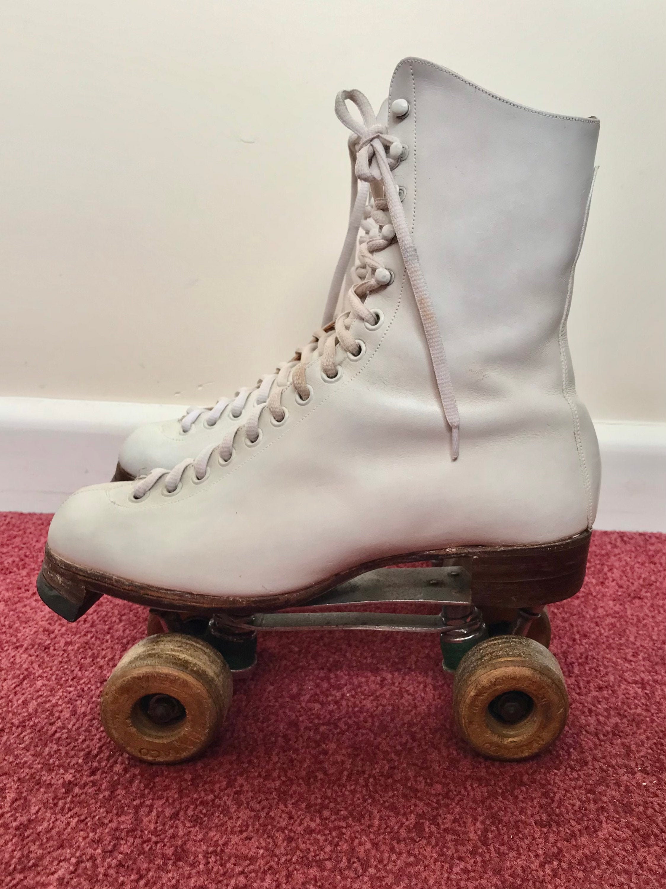 Incredibly rare 1940s CC41 Roller Skates Ladies size 5 True Etsy