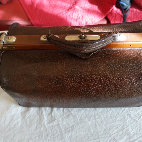 gladstone bag leather travel suitcase vintage bag