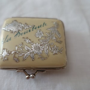 antigua cartera souvenir de baquelita La Bourboule
