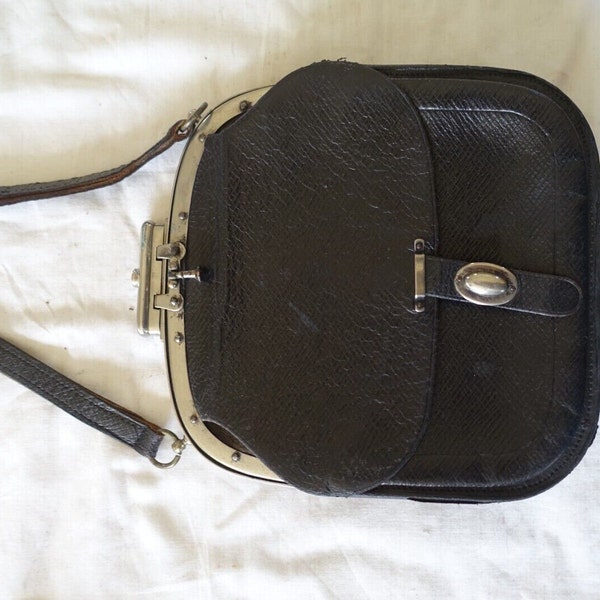 sac a main enfant ou poupee ancien en cuir noir vintage