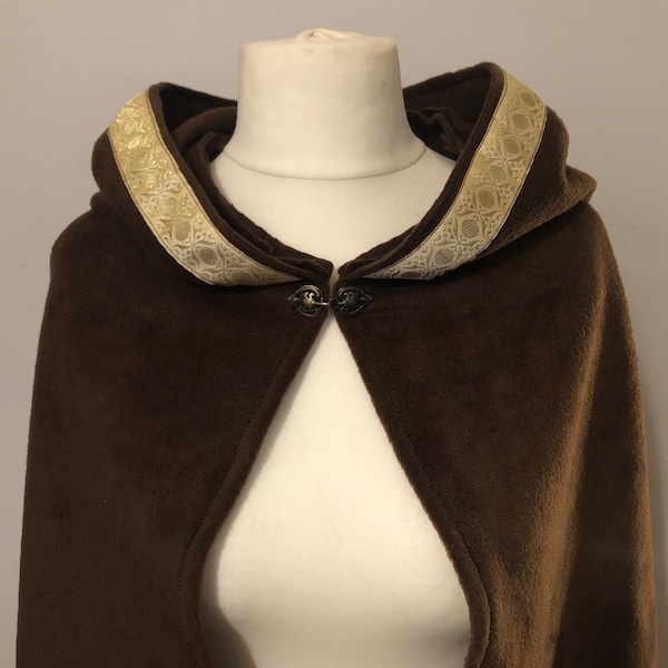 Brown capelet,anti pil polar fleece with pointed hood and white golden trimming, Celtic style ,Goddess,Pixie,Druid,Pagan,Priestess,medieval