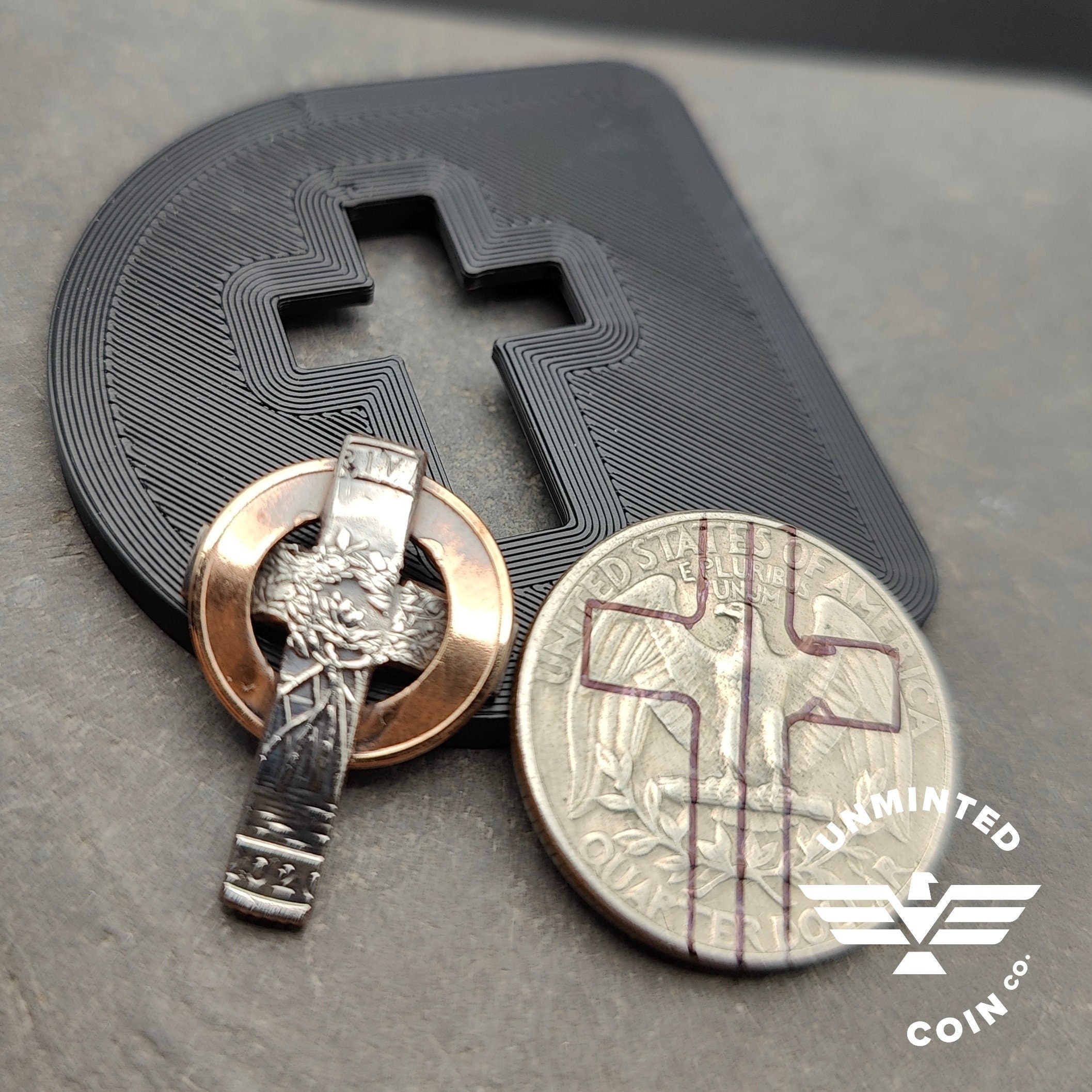 UnMinted | US Quarter Cross Coin Cutting Tracing Jig