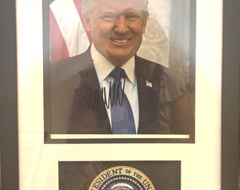 ドナルド・トランプ 直筆サイン入り MAGA 大統領 カスタムフレーム