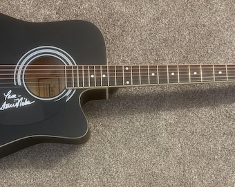 Stevie Nicks Fleetwood Mac Signed Acoustic Black Guitar