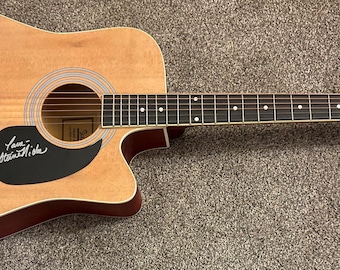Stevie Nicks Fleetwood Mac Signed Acoustic Blonde Guitar