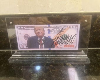 ドナルド・トランプ大統領直筆サイン入り、アクリル製8×4インチ