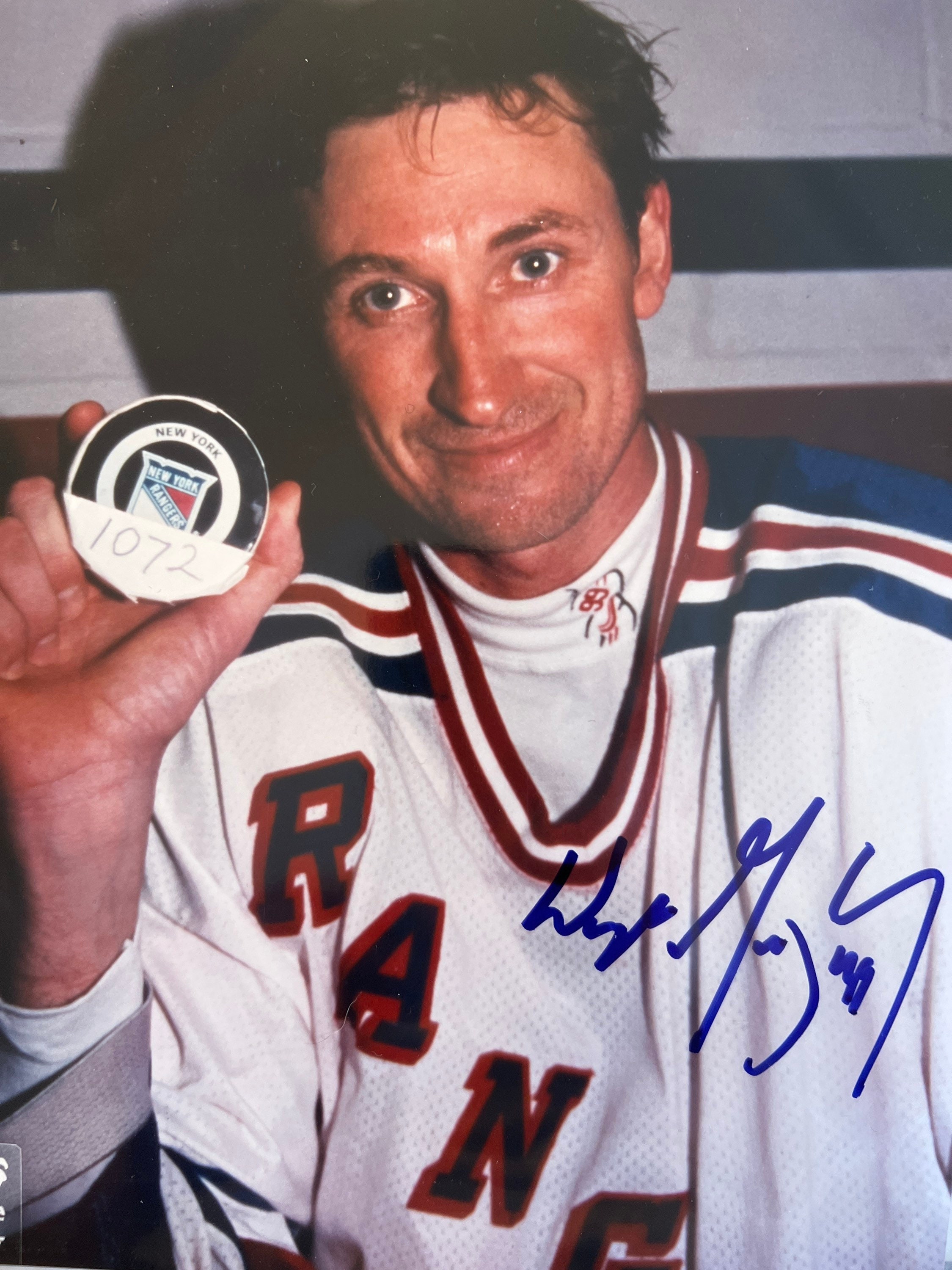 Wayne Gretzky Autographed New York Rangers Final Game 11X14 Photo