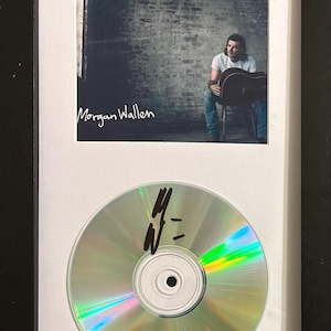 Shaboozey サイン入り額入りCD（7x13インチ、カバー写真付き） - Etsy 日本