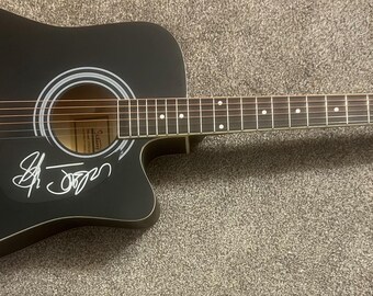 スティーブン・タイラーのサイン入りエアロスミス11 x 14インチ