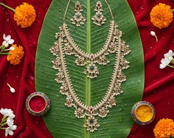 Conjunto de collar nupcial tradicional del sur de la India estilo Kerala