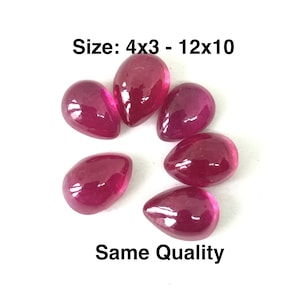 Op de afbeelding: Zes roze peervormige edelstenen, met maten variërend van 4x3 tot 12x10 mm. De tekst "Same Quality" staat onder de edelstenen.