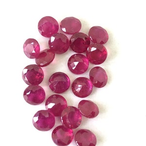 Red Ruby Round Shape Cut Faceted Loose Gemstone Size 2mm, 3mm, 4mm, 5mm, 6mm, 7mm, 8mm, 9mm, 10mm, 11mm & 12mm Top Quality Best Seller Item image 7