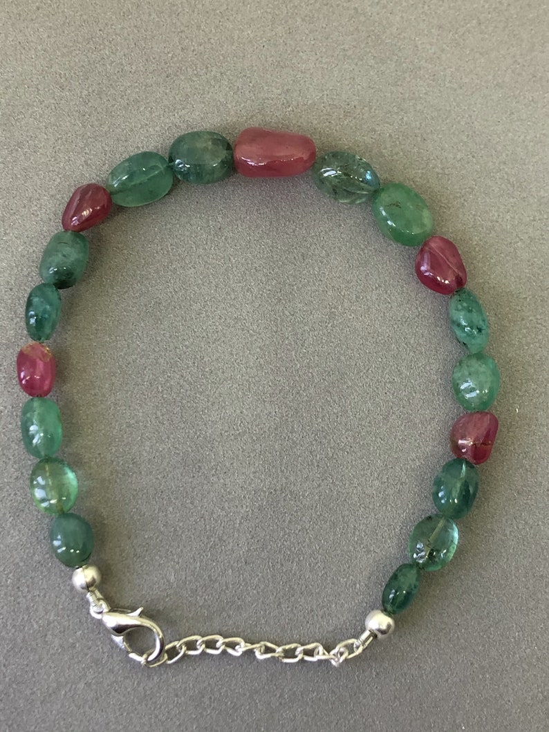 Emerald And Ruby Delicate Beaded Bracelet Gemstone Jewelry 7 To 8 Inches Adjustable Jewelry Unisex Bracelet Fine Jewelry Beautiful Look