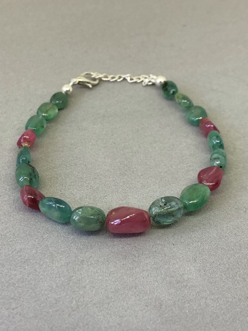 Emerald And Ruby Delicate Beaded Bracelet Gemstone Jewelry 7 To 8 Inches Adjustable Jewelry Unisex Bracelet Fine Jewelry Beautiful Look