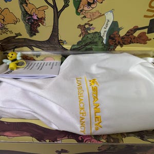 Winnie the Pooh 40oz Becher, Stanley Quencher H2.0, graviertes Charakterdesign Bild 6