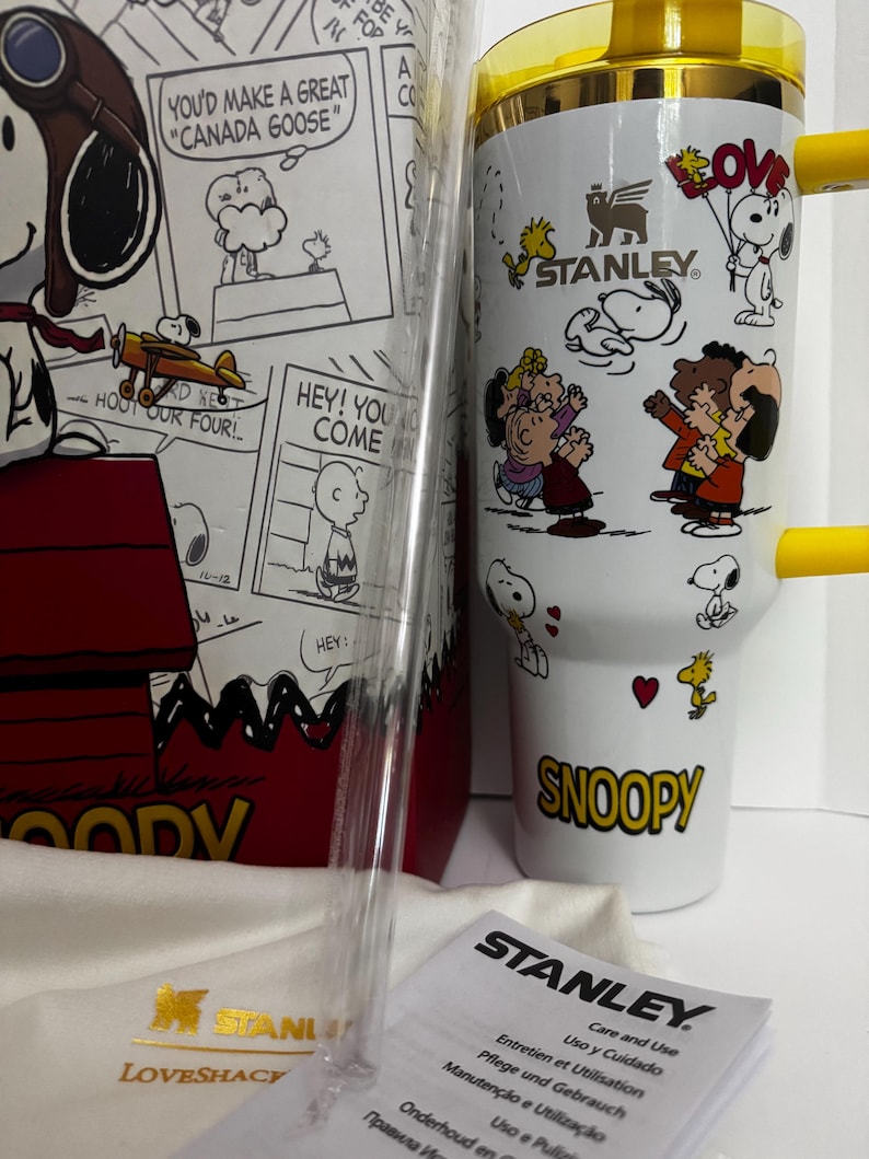Jordnötter, Snoopy 40oz Stanley Tumbler, Quencher H2.0, Graverad karaktärsdesign bild 11