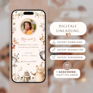 Puede incluir: Invitación de cumpleaños digital mostrada en un smartphone. El diseño presenta una foto de un niño, ilustraciones de animales del bosque y texto en alemán. La invitación incluye "Mia wird 3" y los detalles del evento.