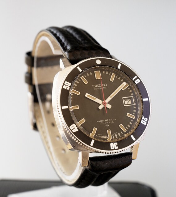 Seiko 7005 diver clearance
