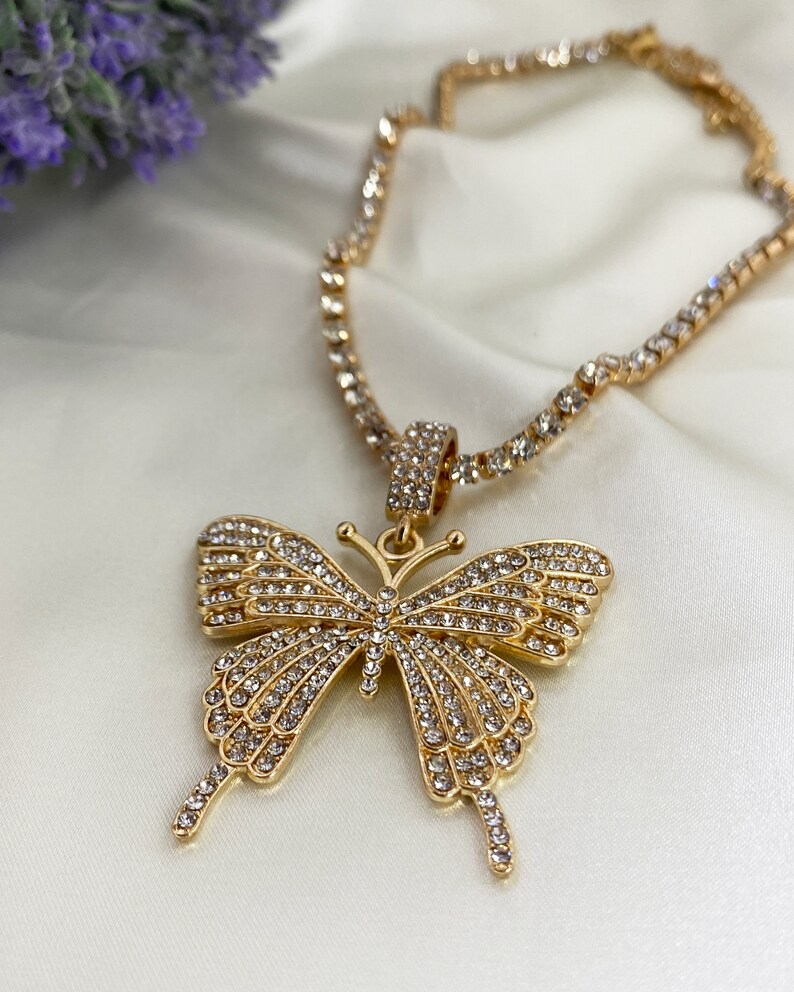 Download Gold Butterfly Necklace Rhinestone Necklace Chunky Chain ...
