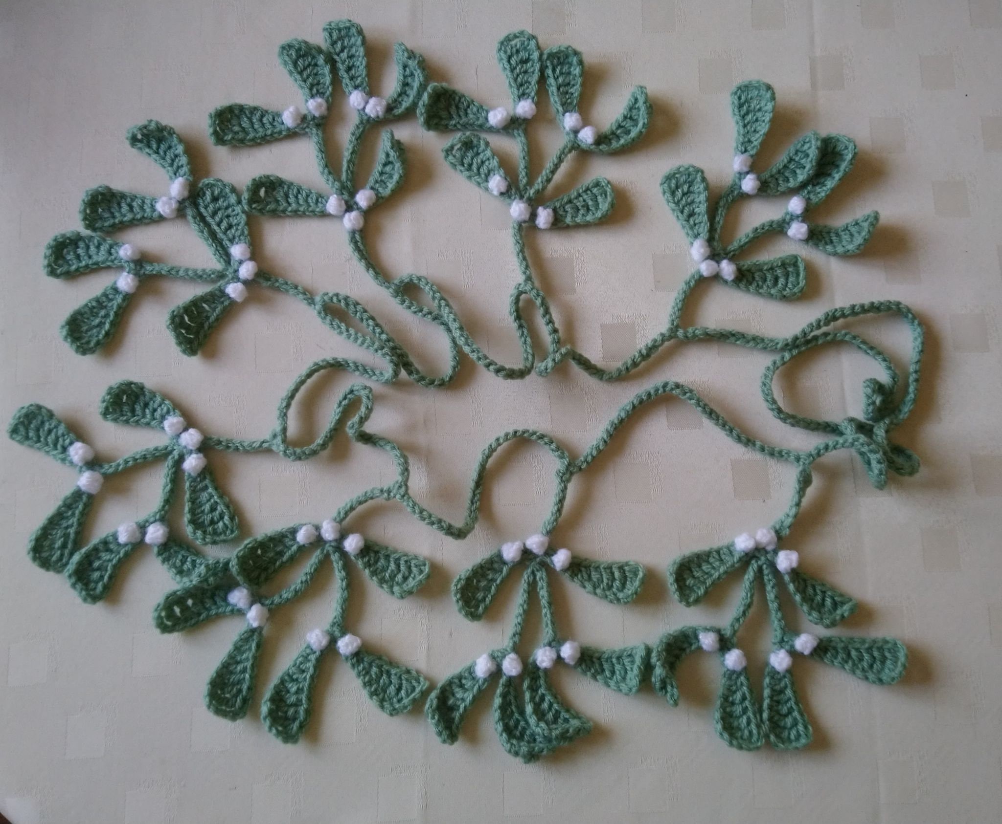 Crochet Mistletoe PDF Pattern Christmas Bunting Garland Etsy