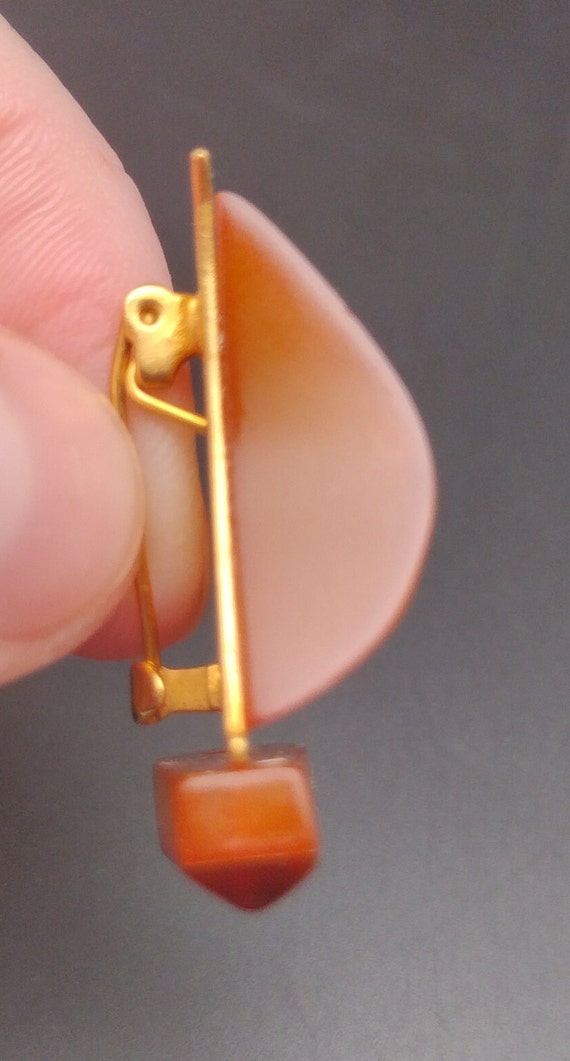 Vintage Soviet honey amber brooch, Baltic Sailboa… - image 4