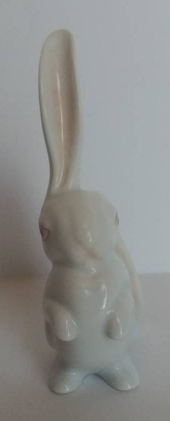 Made in Hungary 1 ear up 1 ear down cream color with pink accents collectable Herend rabbit vintage Charming bunny rare