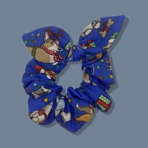 Christmas Holiday Santa Puppy Dogs Scrunchie