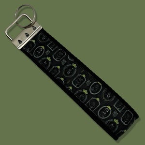 Haunted Theme Park Mansion Portrait Ghosts Keychain Wristlet