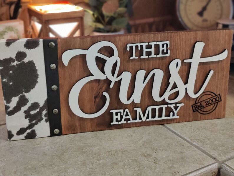 Cow Print Custom Personalized Shelf Sign | Branded Mantle Sitting Decoration | Housewarming Gift | Rustic | Western | Wedding Gift Name Sign Bild 2