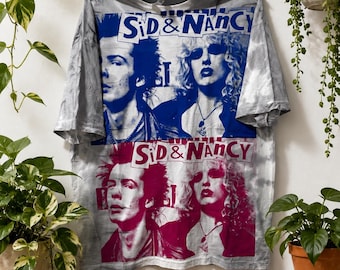 SID VICIOUS & Nancy Spungen Chelsea Hotel T-shirt by Pop Artist